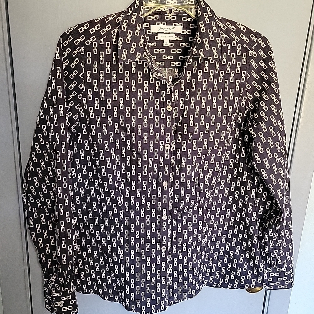 Foxcroft Black and White Geometric Blouse